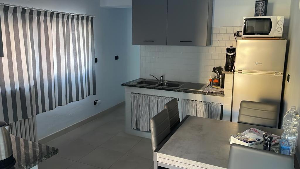 Azzurra House Apartment Marina Di Pisa Luaran gambar